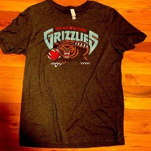 Vintage men’s sports tee Vancouver Grizzlies